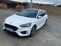 Używany Ford Focus ST-Line 155 KM (114 kW) 2020 Biały Kombi