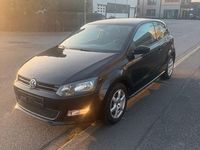 Gebraucht VW Polo 90 PS (66 kW) 2012 Schwarz Kleinwagen