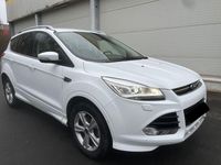 Gebraucht Ford Kuga Individual 150 PS (110 kW) 2016 Weiß SUV