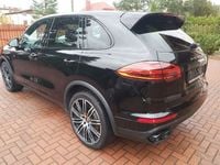 Gebraucht Porsche Cayenne Turbo 420 PS (308 kW) 2017 Schwarz SUV