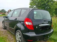 Gebraucht Mercedes A160 95 PS (69 kW) 2011 Schwarz Limousine
