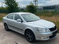 Gebraucht Skoda Octavia 105 PS (77 kW) 2011 Silber Limousine