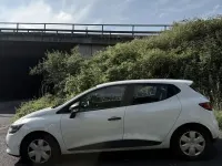 Gebraucht Renault Clio Authentique 65 PS (47 kW) 2014 Weiß Kleinwagen