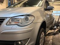 Gebraucht VW Touran 109 PS (80 kW) 2008 Silber Van / Kleinbus