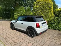 Gebraucht Mini Cooper SE 135 kW (184 PS) 2021 Silber Kleinwagen