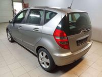 Gebraucht Mercedes A180 109 PS (80 kW) 2005 Kometgrau Limousine