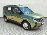 Neu Ford Tourneo Courier Trend 125 PS (91 kW) 2026 Grün Van / Kleinbus