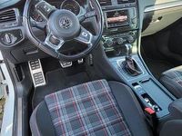 Gebraucht VW Golf VII GTI 230 PS (169 kW) 2015 Weiß Limousine