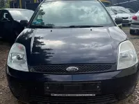 Gebraucht Ford Fiesta Trend 69 PS (50 kW) 2004 Blau Kleinwagen