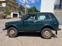 Gebraucht Lada niva 82 PS (60 kW) 2010 Grün SUV