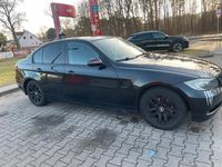 Gebraucht BMW 318 143 PS (105 kW) 2008 Schwarz Limousine