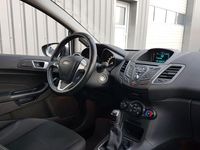 Gebraucht Ford Fiesta 82 PS (60 kW) 2015 Silber Kleinwagen