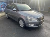 Gebraucht Skoda Fabia Family 105 PS (77 kW) 2013 Grau Kombi