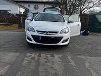 Gebraucht Opel Astra 120 PS (88 kW) 2014 Weiß Limousine