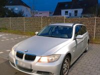 Gebraucht BMW 320 150 PS (110 kW) 2007 Silber Kombi