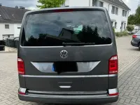 Gebraucht VW Multivan 204 PS (150 kW) 2016 Grau Van / Kleinbus