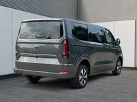 Neu VW T7 Style 150 PS (110 kW) 2026 Grau Van