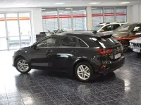 Gebraucht Kia Ceed Vision 136 PS (100 kW) 2019 Zilinaschwarz Kleinwagen