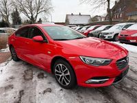 Gebraucht Opel Insignia Edition 136 PS (100 kW) 2017 Rot Limousine