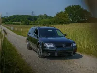 Gebraucht VW Passat 131 PS (96 kW) 2003 Schwarz Kombi