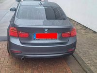 Gebraucht BMW 316 116 PS (85 kW) 2013 Grau Limousine