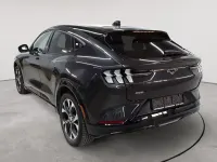 Usata Ford Mustang Mach-E 258 kW (351 CV) 2022 Grigio SUV