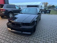 Gebraucht BMW 320 150 PS (110 kW) 1997 Schwarz Limousine