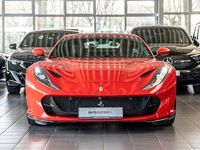 Gebraucht Ferrari 812 799 PS (587 kW) 2019 Rot Coupé