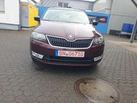 Gebraucht Skoda Rapid Ambition 122 PS (89 kW) 2013 Rosso brunellorot metallic (metallic) Kleinwagen