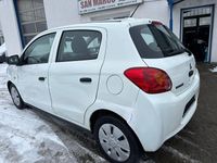 Gebraucht Mitsubishi Space Star 71 PS (52 kW) 2015 Weiß Kleinwagen