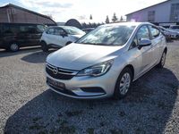 Gebraucht Opel Astra Edition 101 PS (74 kW) 2016 Silber Kleinwagen