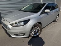 Gebraucht Ford Focus Titanium 125 PS (91 kW) 2018 Silber Kombi
