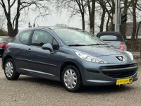 Gebraucht Peugeot 207 Tendance 73 PS (53 kW) 2007 Grau Kleinwagen