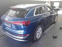Gebraucht Audi e-tron Advanced Plus 230 kW (313 PS) 2022 Blau SUV