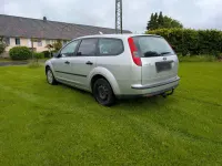 Gebraucht Ford Focus 80 PS (58 kW) 2005 Silber Kombi