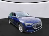 Gebraucht Audi e-tron Advanced Plus 300 kW (408 PS) 2022 Navarrablau metallic SUV