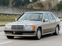 Gebraucht Mercedes 190 185 PS (136 kW) 1988 Beige Limousine