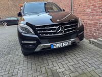 Gebraucht Mercedes ML350 258 PS (189 kW) 2012 Schwarz SUV