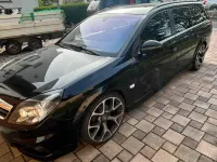 Gebraucht Opel Vectra 150 PS (110 kW) 2009 Schwarz Kombi