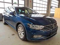 Gebraucht VW Passat Business 150 PS (110 kW) 2023 Aquamarine blue metallic Kombi