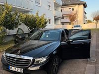 Gebraucht Mercedes E220 194 PS (142 kW) 2020 Schwarz Limousine
