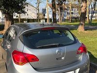 Second-hand Opel Astra 87 CP (63 kW) 2011 Gri Hatchback