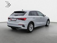 Gebraucht Audi A3 Ambiente 110 PS (80 kW) 2023 Gletscherweiß metallic Limousine