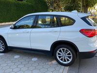 Gebraucht BMW X1 Advantage 231 PS (169 kW) 2016 Weiß SUV