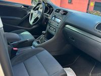 Gebraucht VW Golf VI 105 PS (77 kW) 2011 Silber Kleinwagen