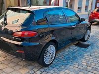 gebraucht Alfa Romeo 147 1.6 mit 1 Jahr Tüv