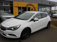 Gebraucht Opel Astra Dynamic 150 PS (110 kW) 2019 Weiß Limousine