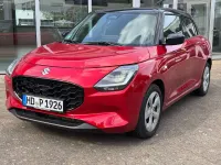 Gebraucht Suzuki Swift Comfort 83 PS (61 kW) 2026 Burning red pearl metallic/su Kleinwagen