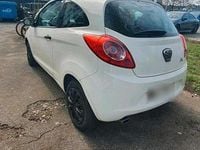 Gebraucht Ford Ka 80 PS (58 kW) 2013 Weiß Kleinwagen