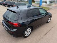 Gebraucht VW Golf VIII 150 PS (110 kW) 2025 Mythos black Limousine